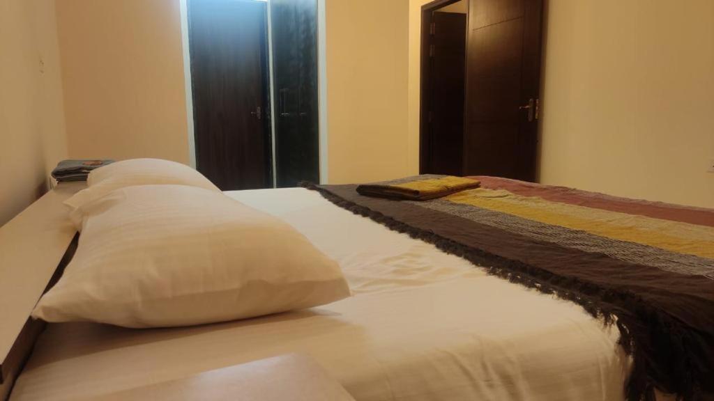Aikya Kadri #Your Home Away From Home# Non Smoke# Vegetarians Preferred# Strictly For Families มังคาลอร์ ภายนอก รูปภาพ
