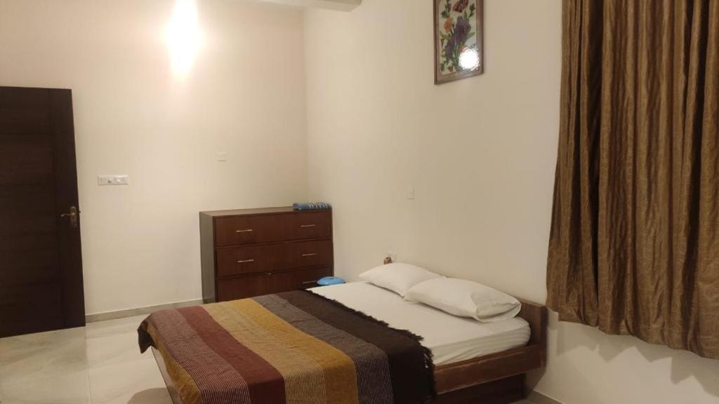 Aikya Kadri #Your Home Away From Home# Non Smoke# Vegetarians Preferred# Strictly For Families มังคาลอร์ ภายนอก รูปภาพ