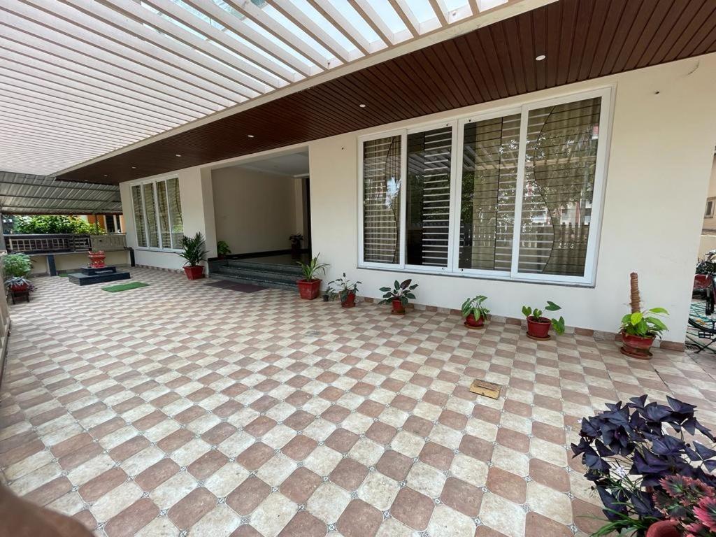 Aikya Kadri #Your Home Away From Home# Non Smoke# Vegetarians Preferred# Strictly For Families มังคาลอร์ ภายนอก รูปภาพ
