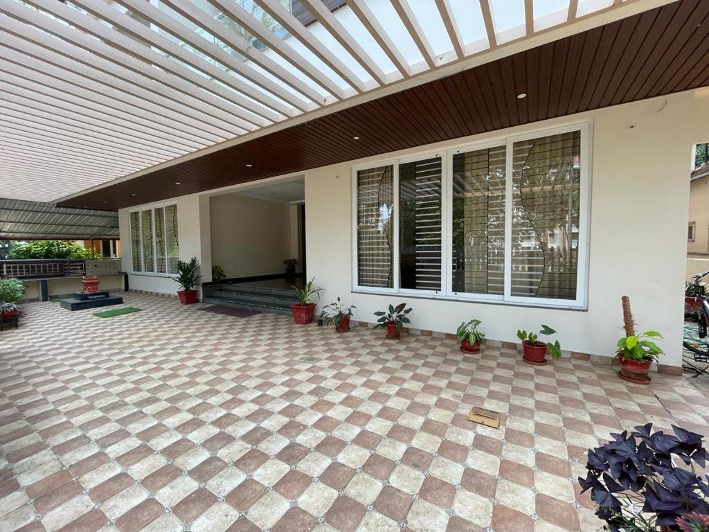 Aikya Kadri #Your Home Away From Home# Non Smoke# Vegetarians Preferred# Strictly For Families มังคาลอร์ ภายนอก รูปภาพ